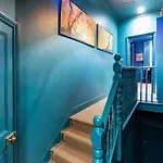 Bright, Colourful 2 Bed Home, 15 Mins From Central